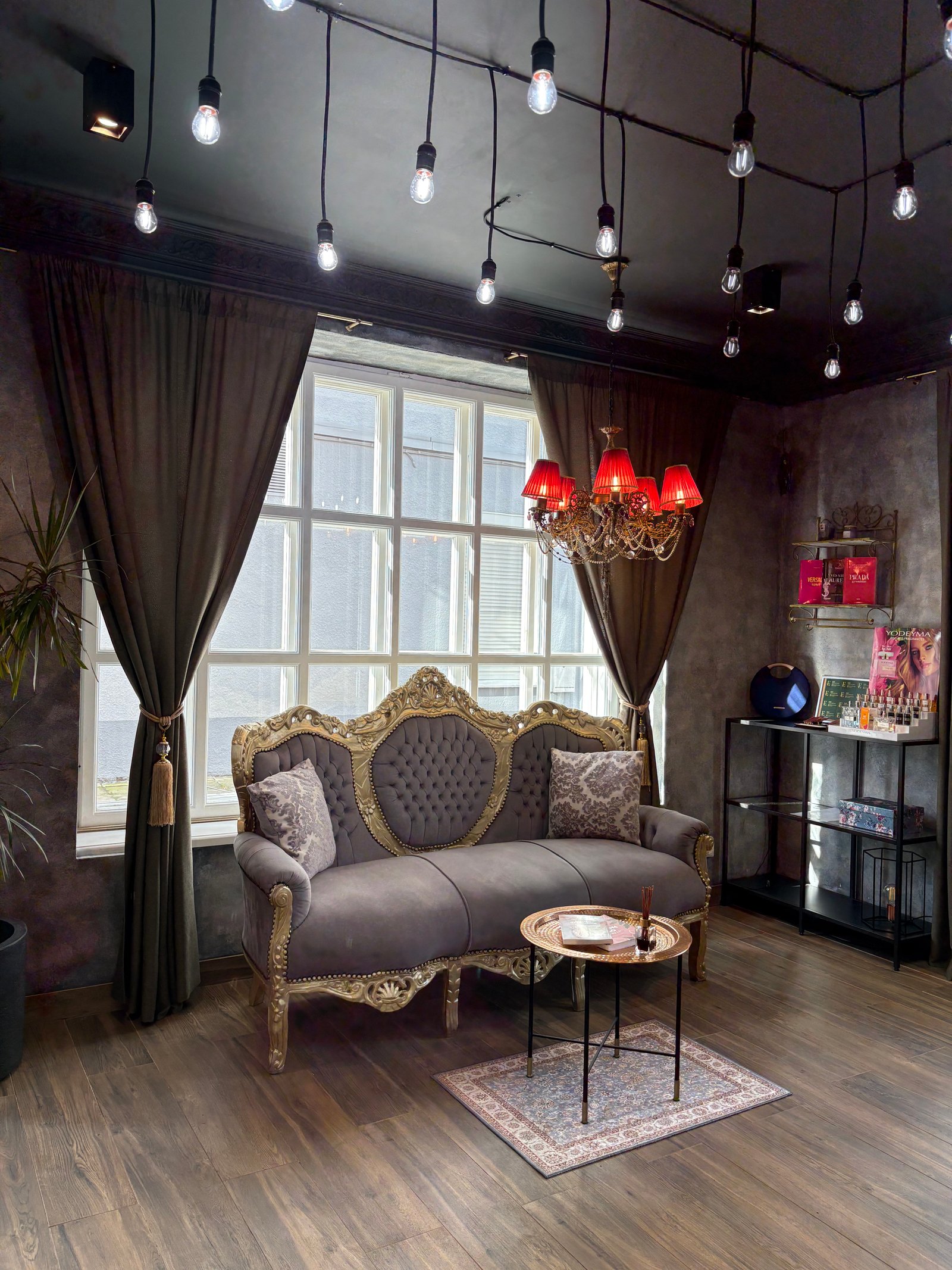 Akvilė Glow Beauty Studio laukiamasis